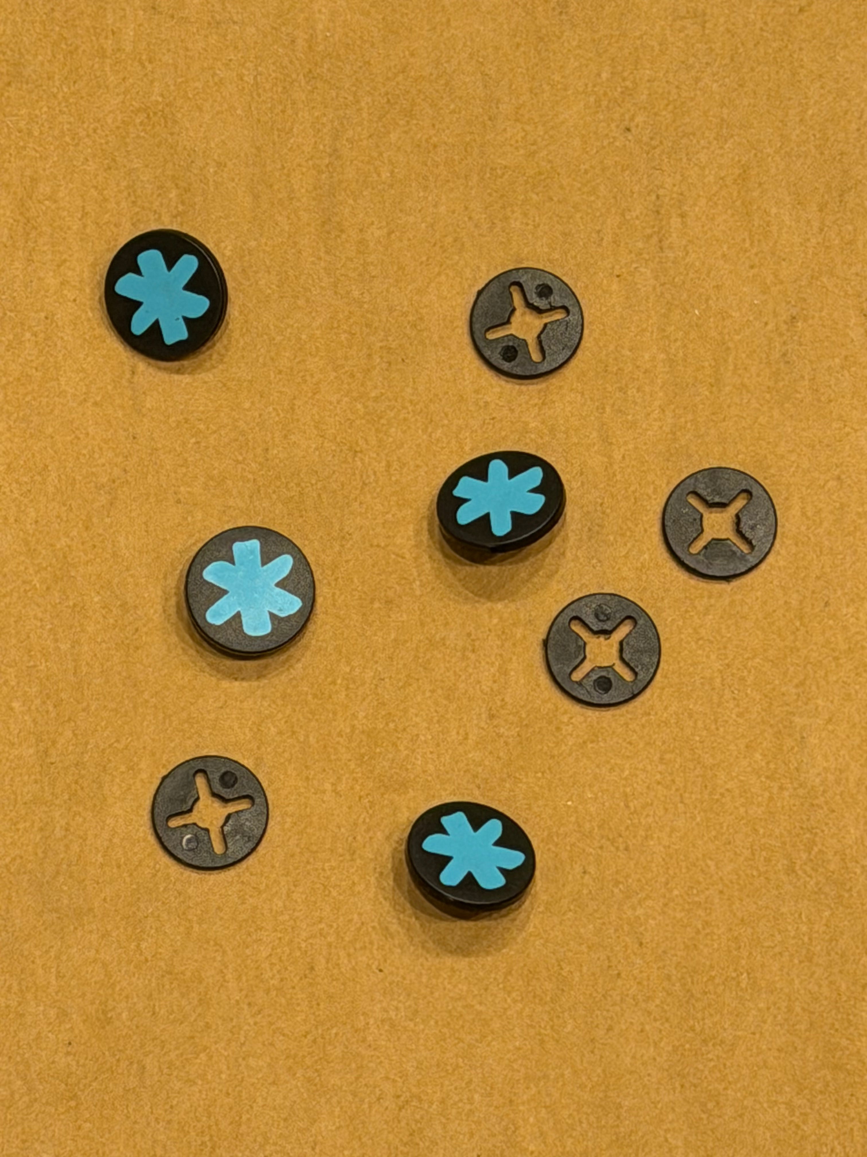 OMP Race Bib Clips (No Pins)